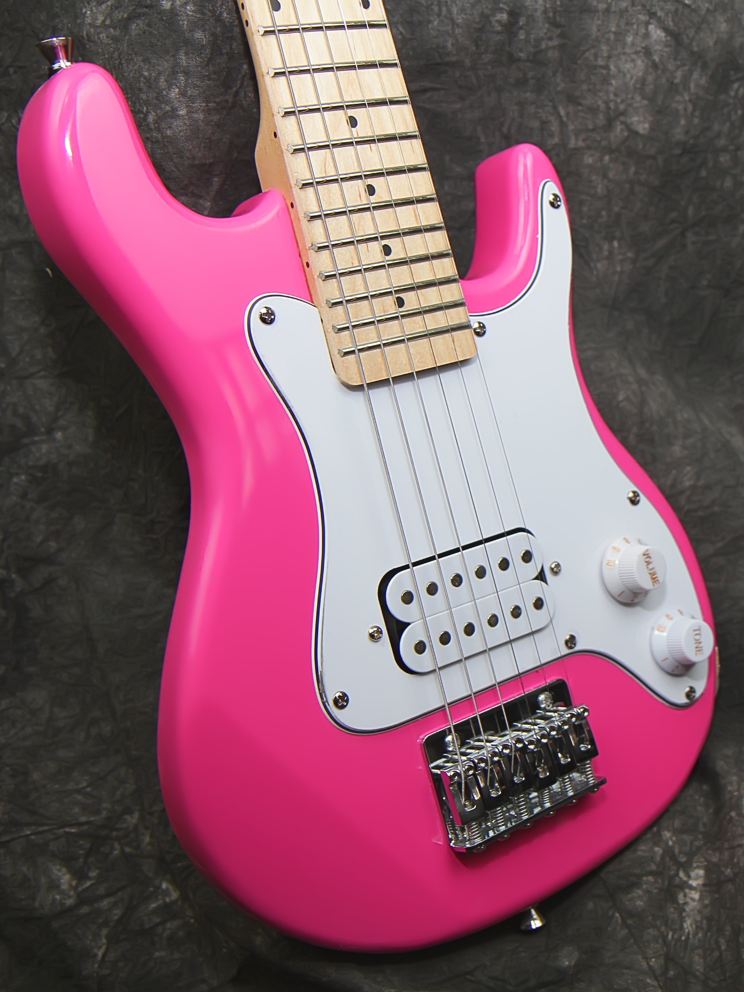 30 Inch Electric Guitar with Maple Neck and Solid Wood Body Glossy Finish Accessories for Children