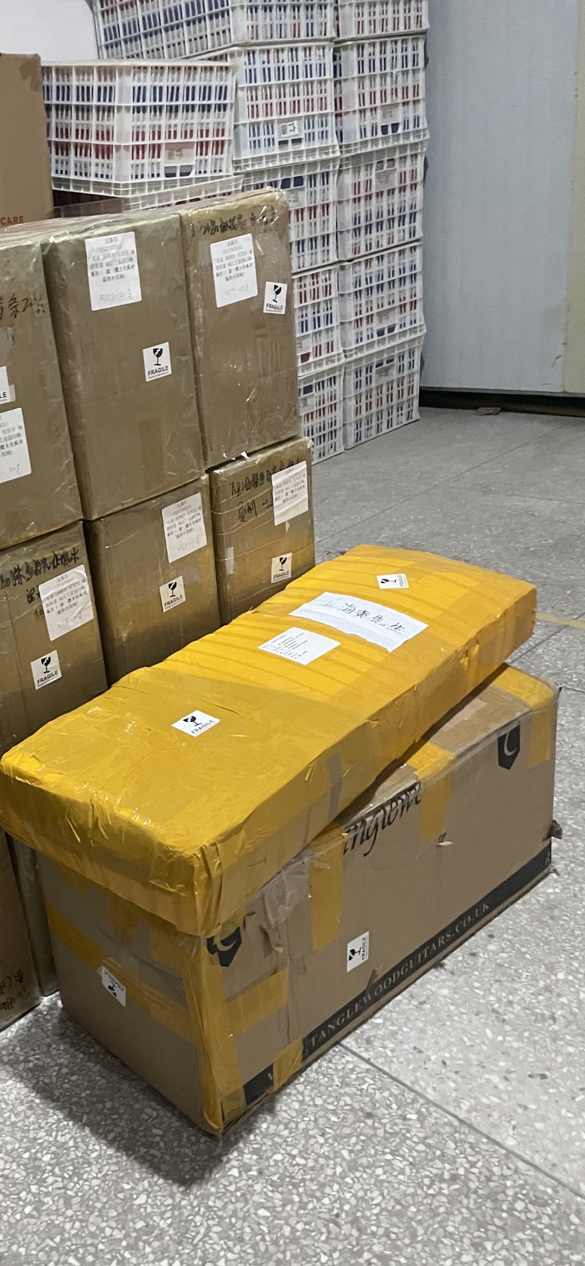 Packaging View 1