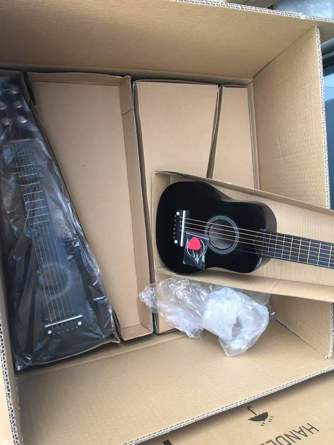 Wholesale 21 Inch Basswood Small Guitar 6 Strings Small Acoustic Guitar Musical Instruments for Children Kids Beginners Playing