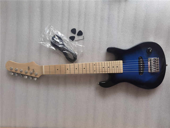 Factory Wholesale 30 Inch Electric Guitar Set with AMP, Connecting Cable, Bag and Pick Support OEM