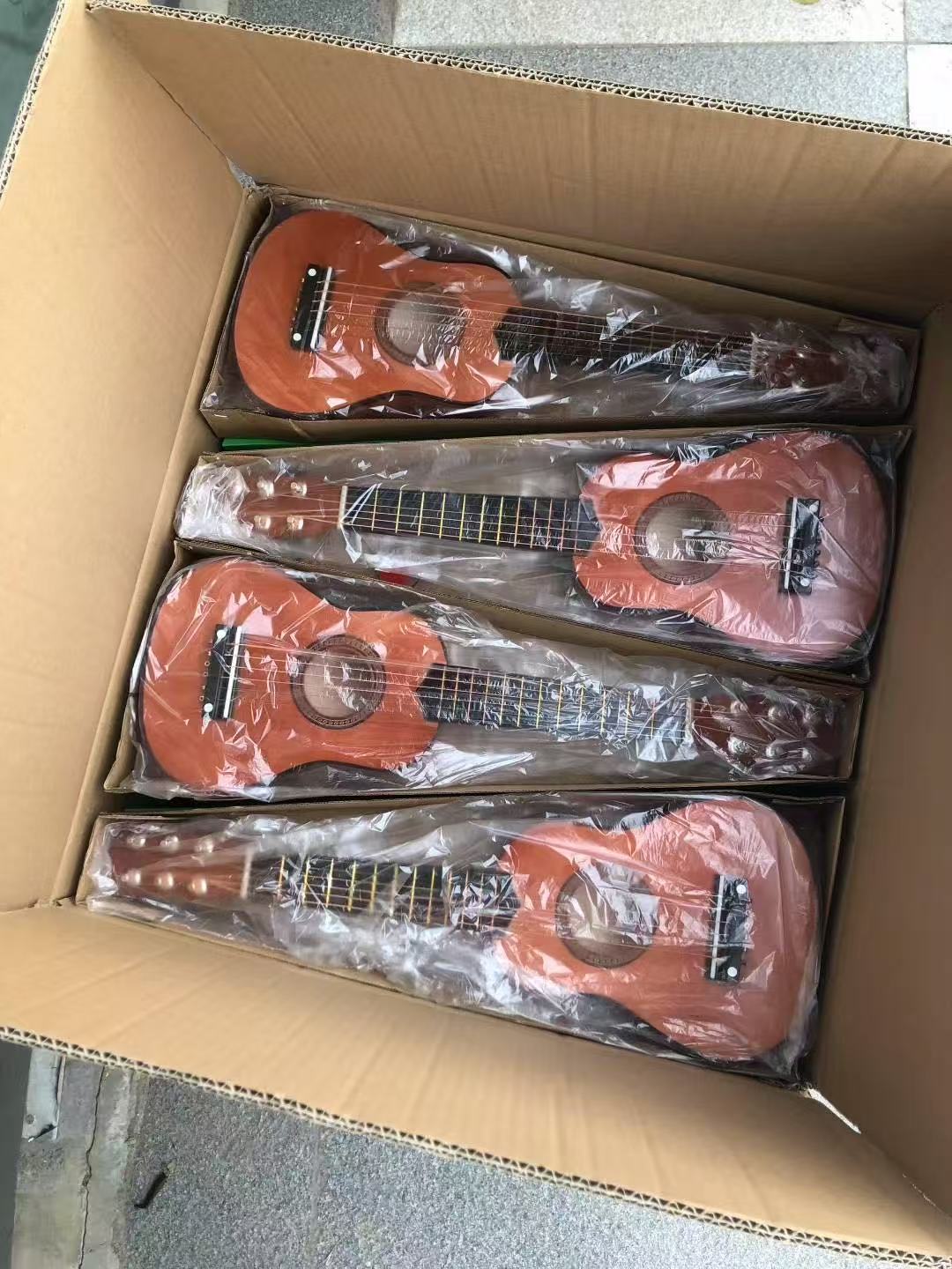 Wholesale 21 Inch Basswood Small Guitar 6 Strings Small Acoustic Guitar Musical Instruments for Children Kids Beginners Playing