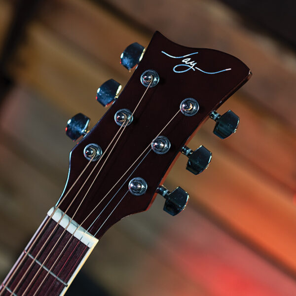 Jay Turser JJ45 rosewood bridge and saddle construction