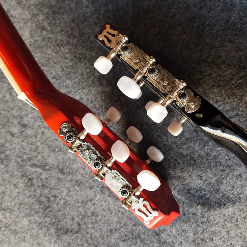 Die-cast Tuning Pegs