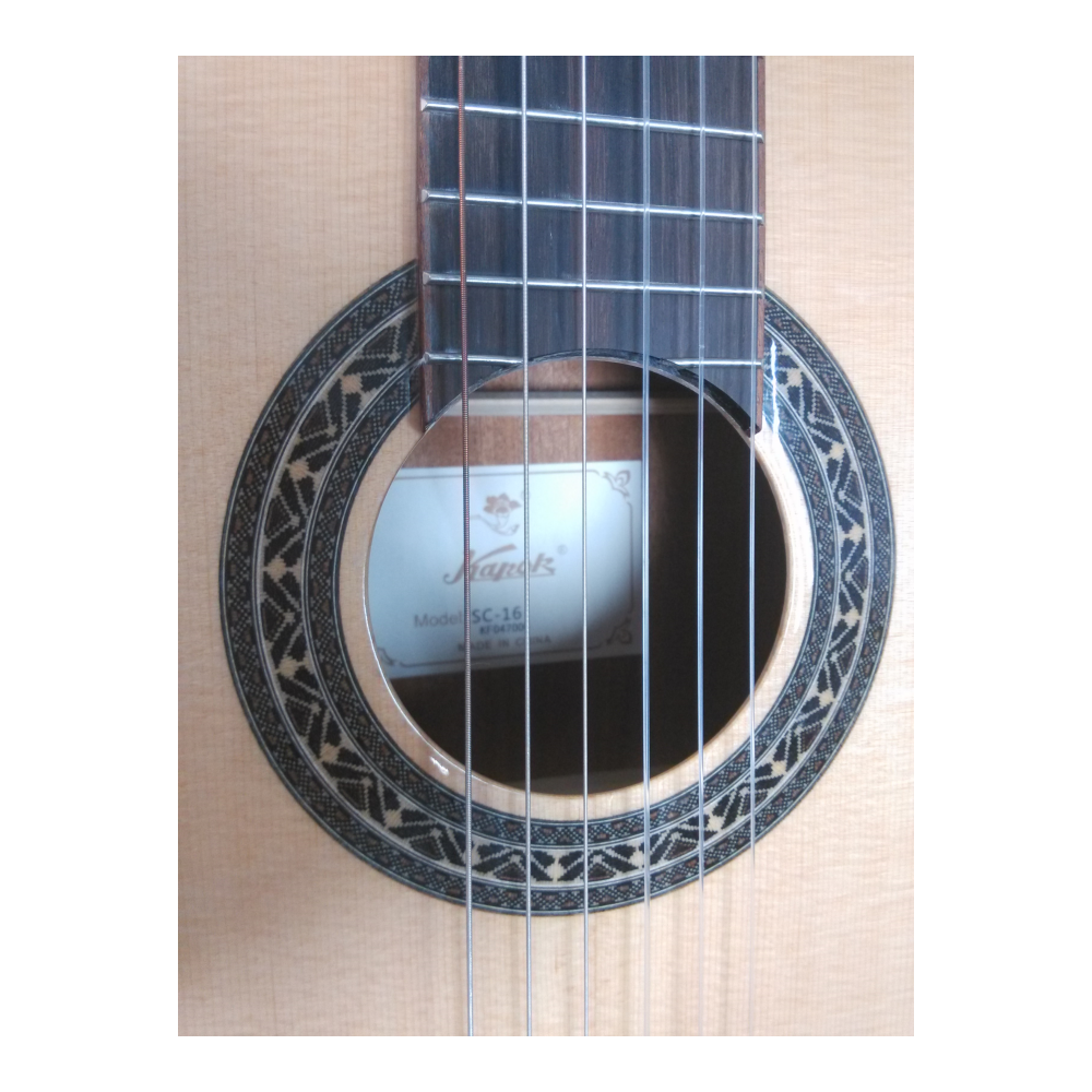 Wholesale Price 39 Inch Solid Spruce Mahogany Back Gloss Classical Guitar