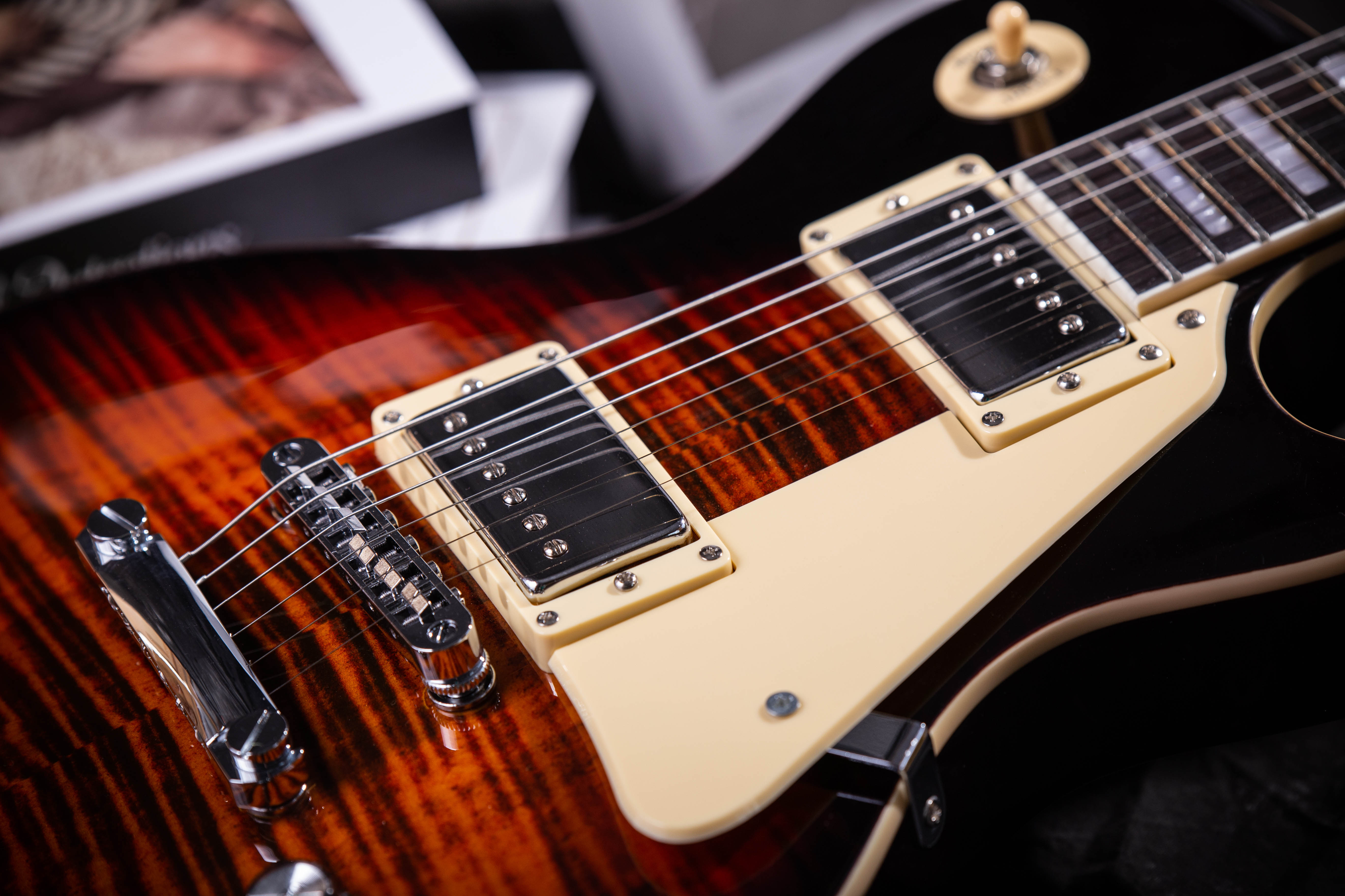 Mahogany LP Electric Guitar Set Rosewood Fretboard H-H Pickup 6 Strings Varnished Finish-OEM Service Guitar