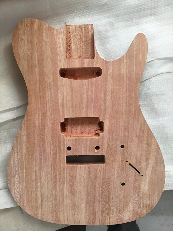 Headstock and Body Shape Option 4