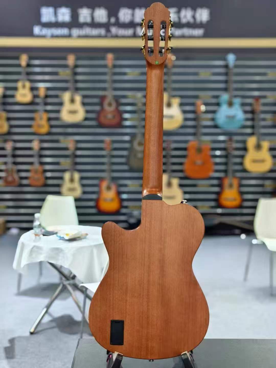 Silent Guitar Classical CG100 39 Inches Matte Finishing 6-String Nylon String Rosewood Fretboard